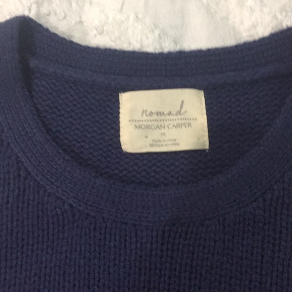 Anthropologie asymmetrical fringe / tassel knit - Picture 4 of 15